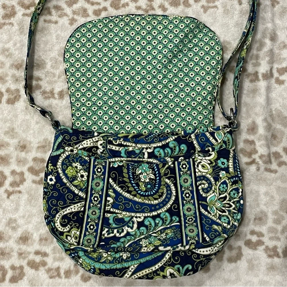 Vera Bradley Rhythm & Blues Crossbody Multicolour Paisley Shoulder Bag - Picture 7 of 16